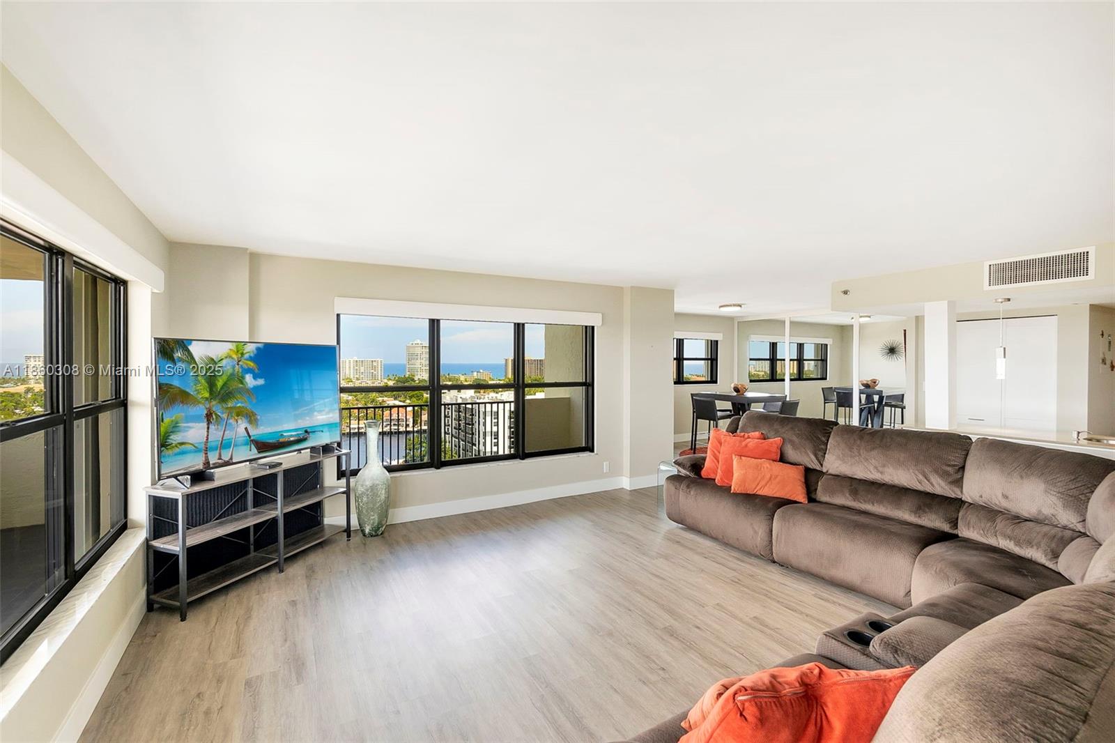 3200 N Port Royale Dr N 1612