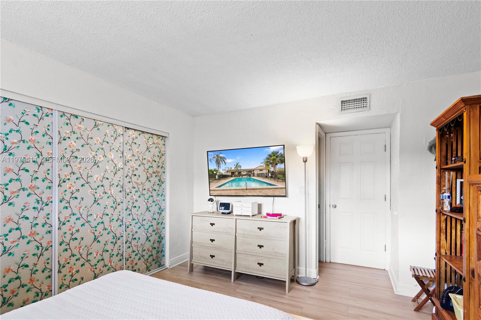 PINE GROVE CONDO - Residential Lease