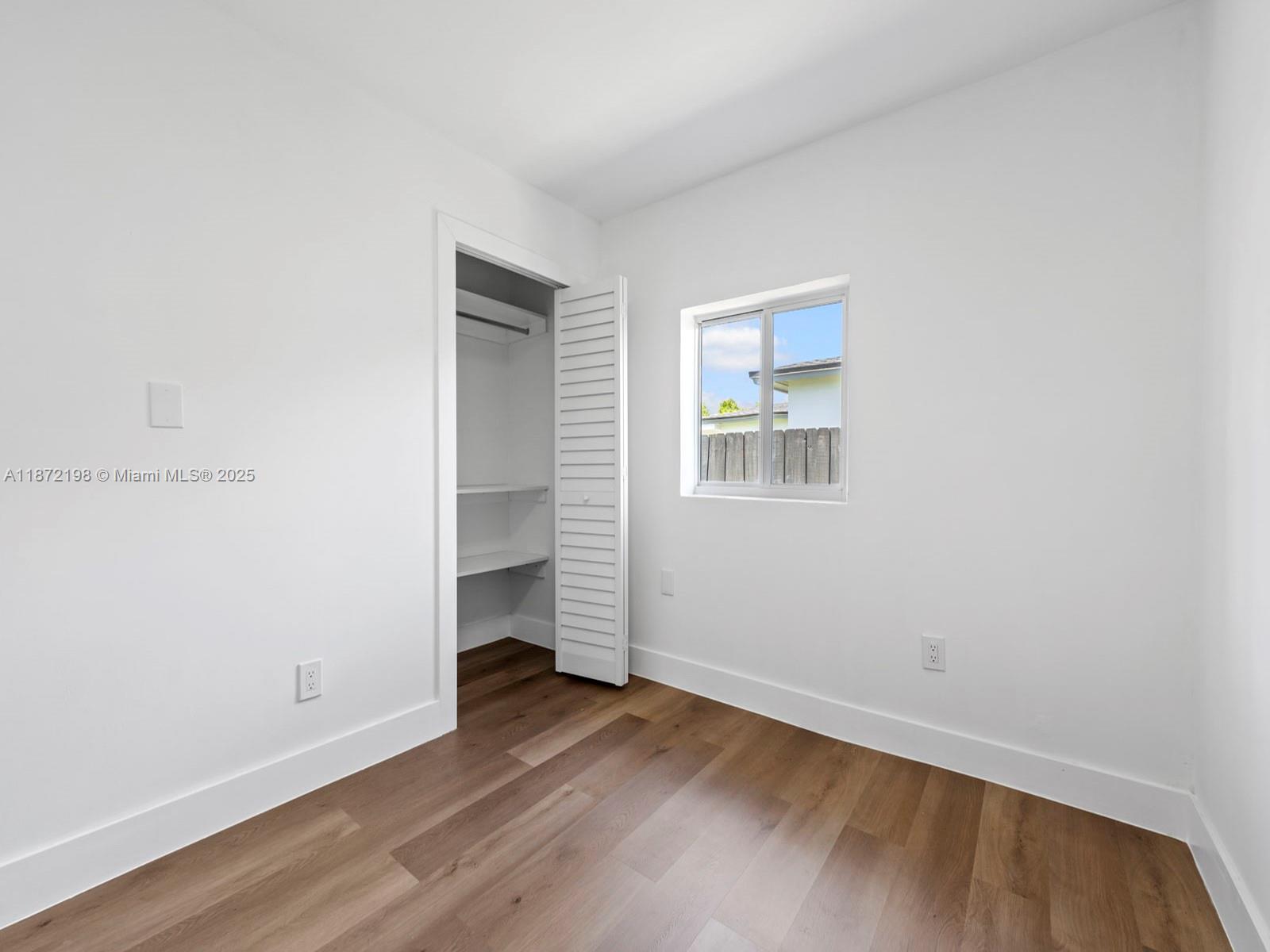 7TH ADDN TO RICHMOND HEIG - Residential