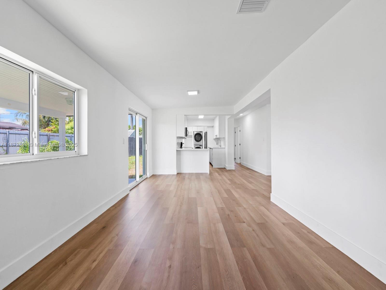 7TH ADDN TO RICHMOND HEIG - Residential