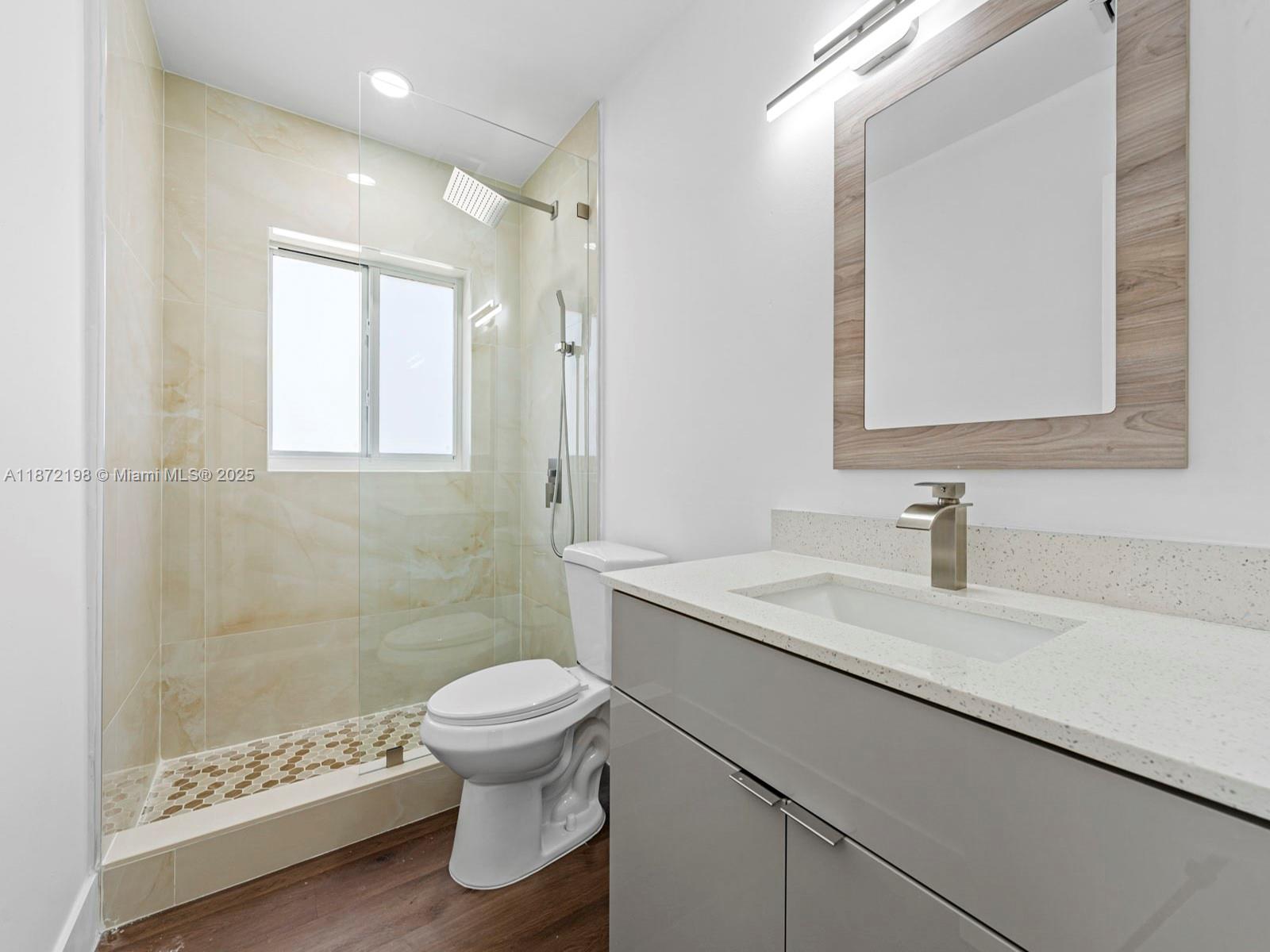 7TH ADDN TO RICHMOND HEIG - Residential