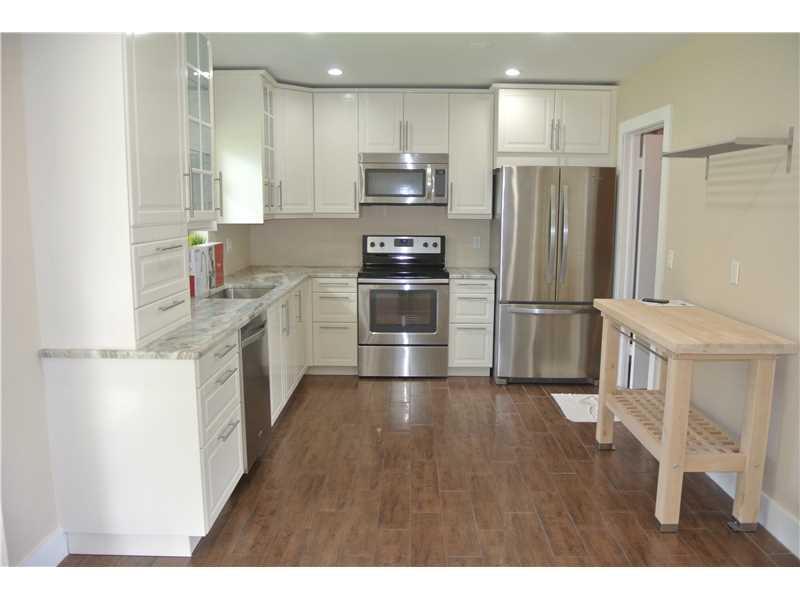 PALM-AIRE VILLAGE SECTION - Residential