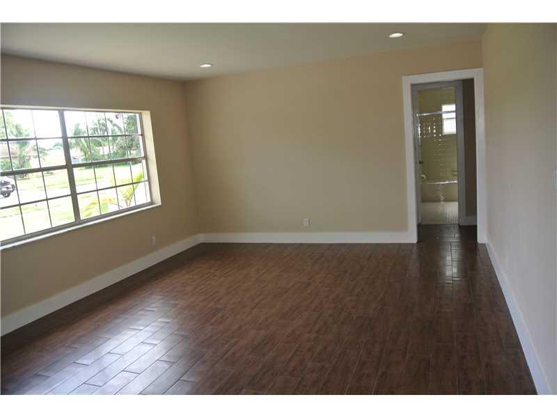 PALM-AIRE VILLAGE SECTION - Residential