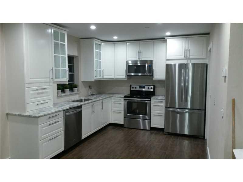 PALM-AIRE VILLAGE SECTION - Residential