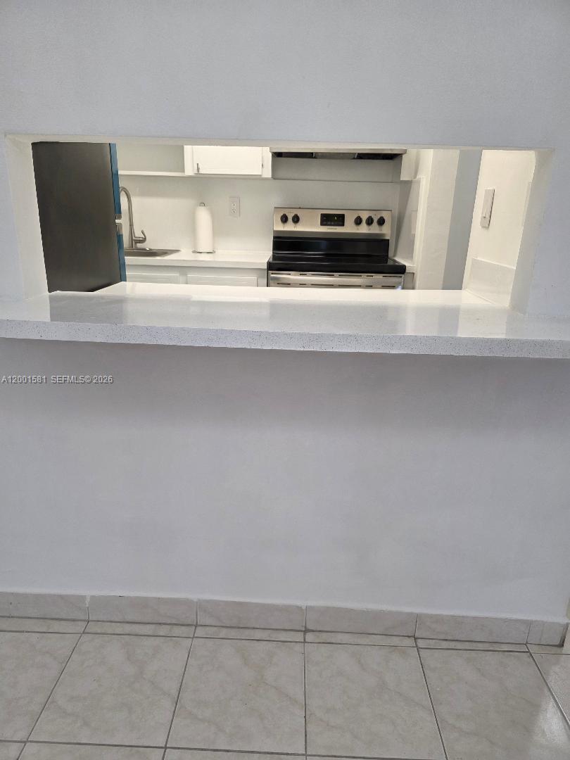 VISTA ALEGRE CONDO - Residential