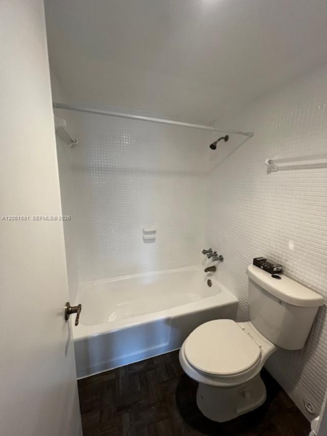 VISTA ALEGRE CONDO - Residential