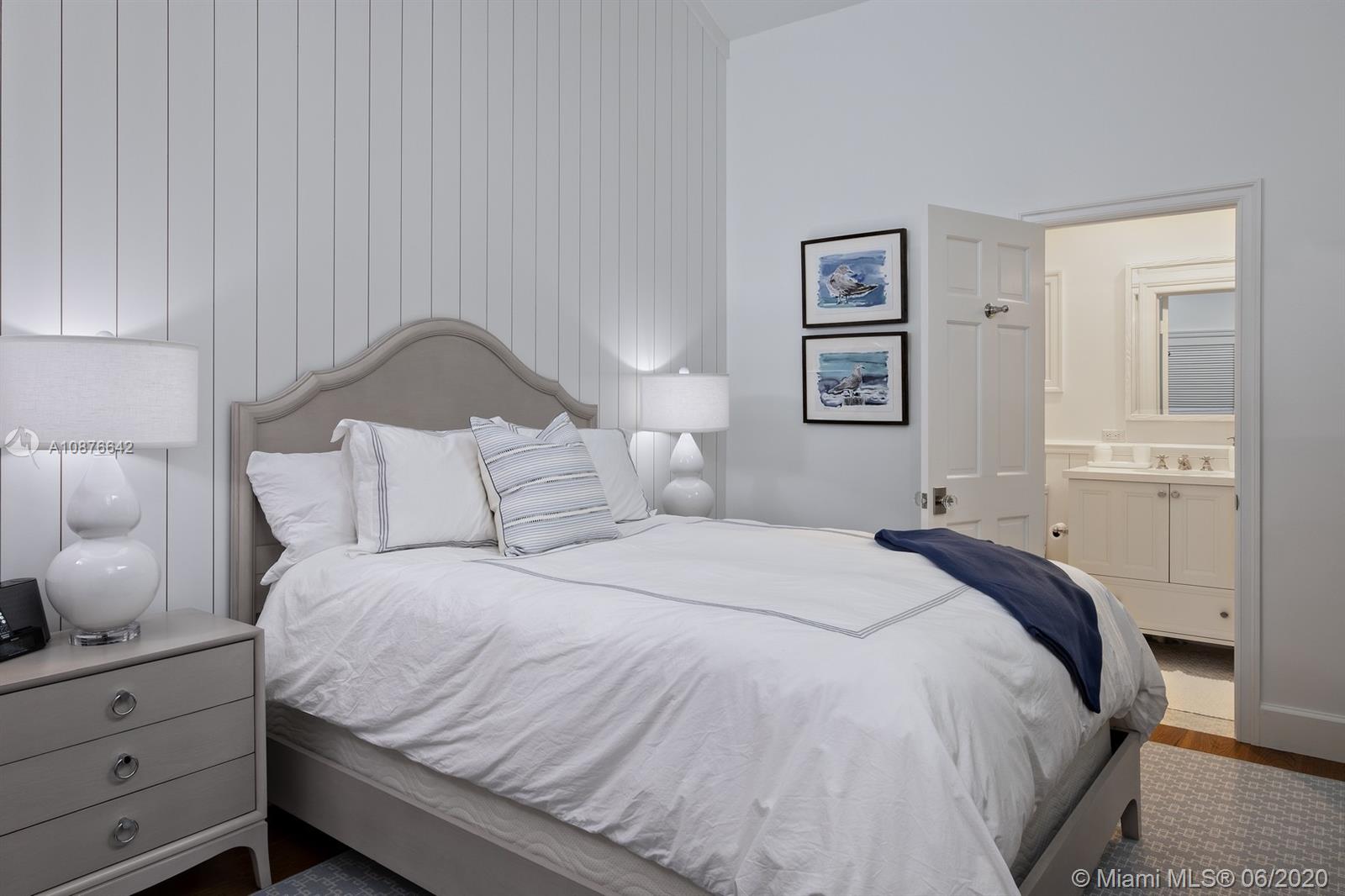 JUPITER ISLAND - Residential