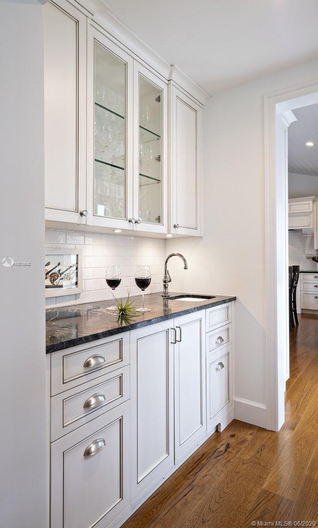 JUPITER ISLAND - Residential