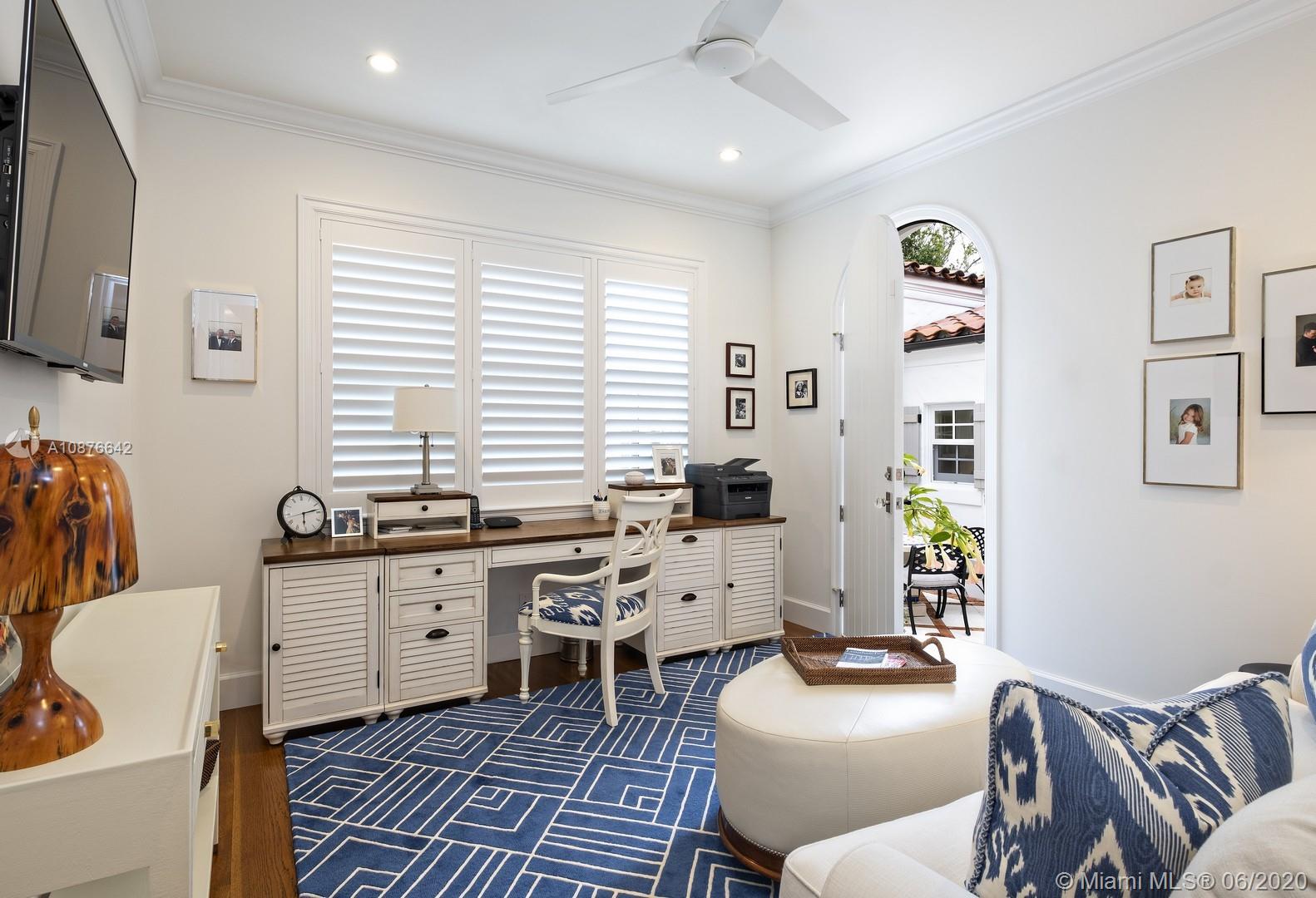 JUPITER ISLAND - Residential