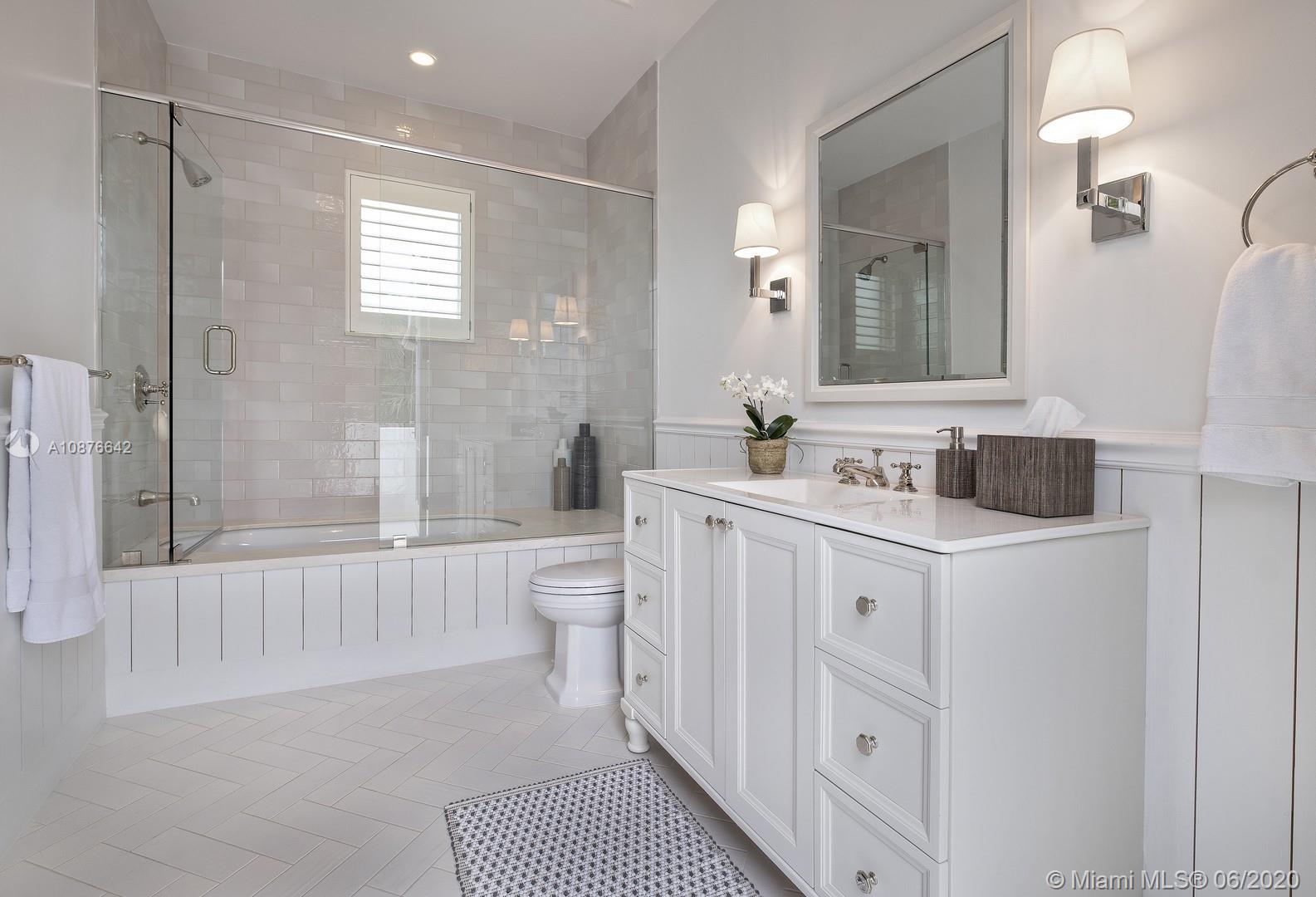 JUPITER ISLAND - Residential