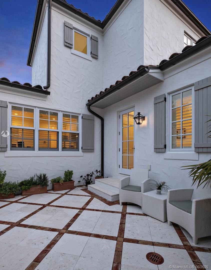 JUPITER ISLAND - Residential