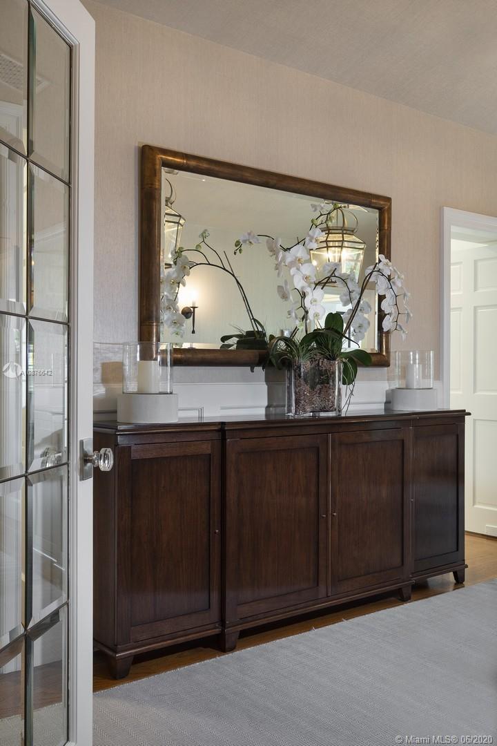 JUPITER ISLAND - Residential