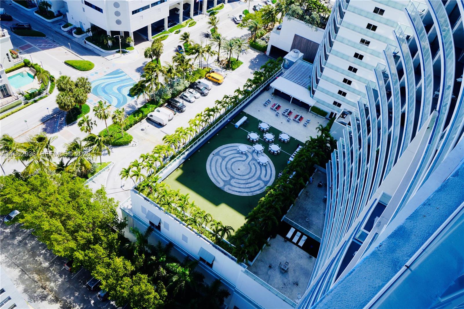 FORT LAUDERDALE RESIDENCE - Residential