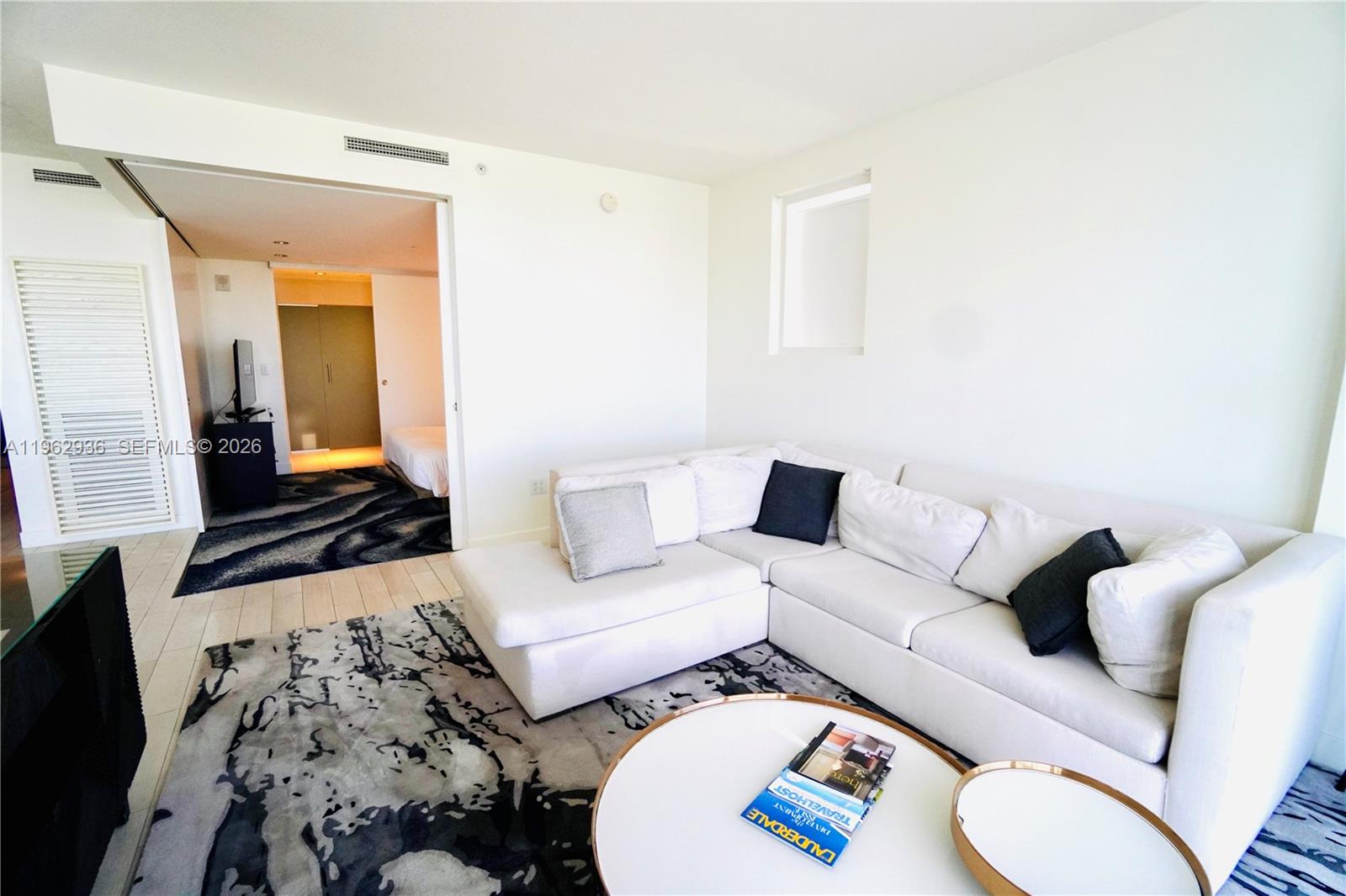 FORT LAUDERDALE RESIDENCE - Residential