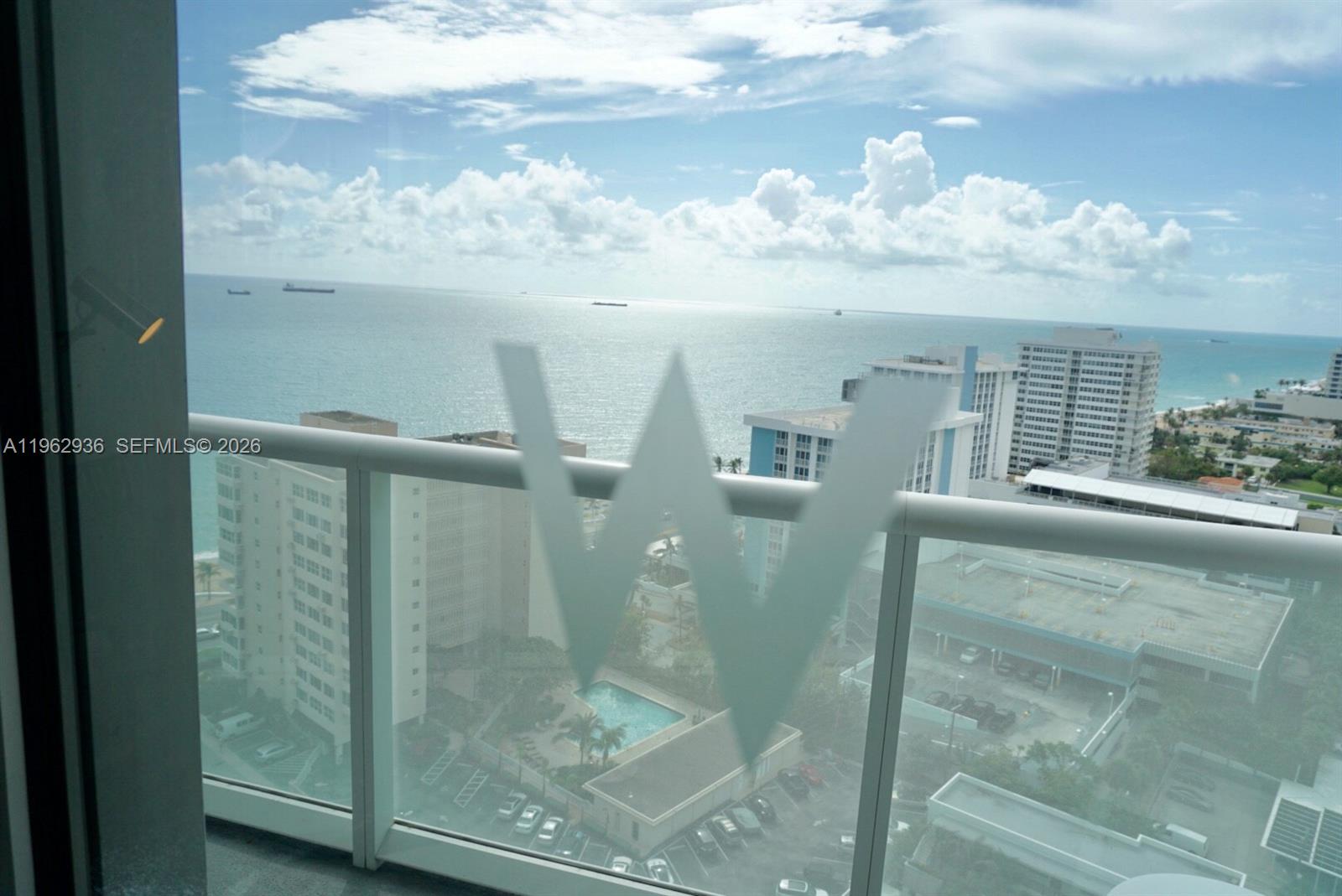 FORT LAUDERDALE RESIDENCE - Residential