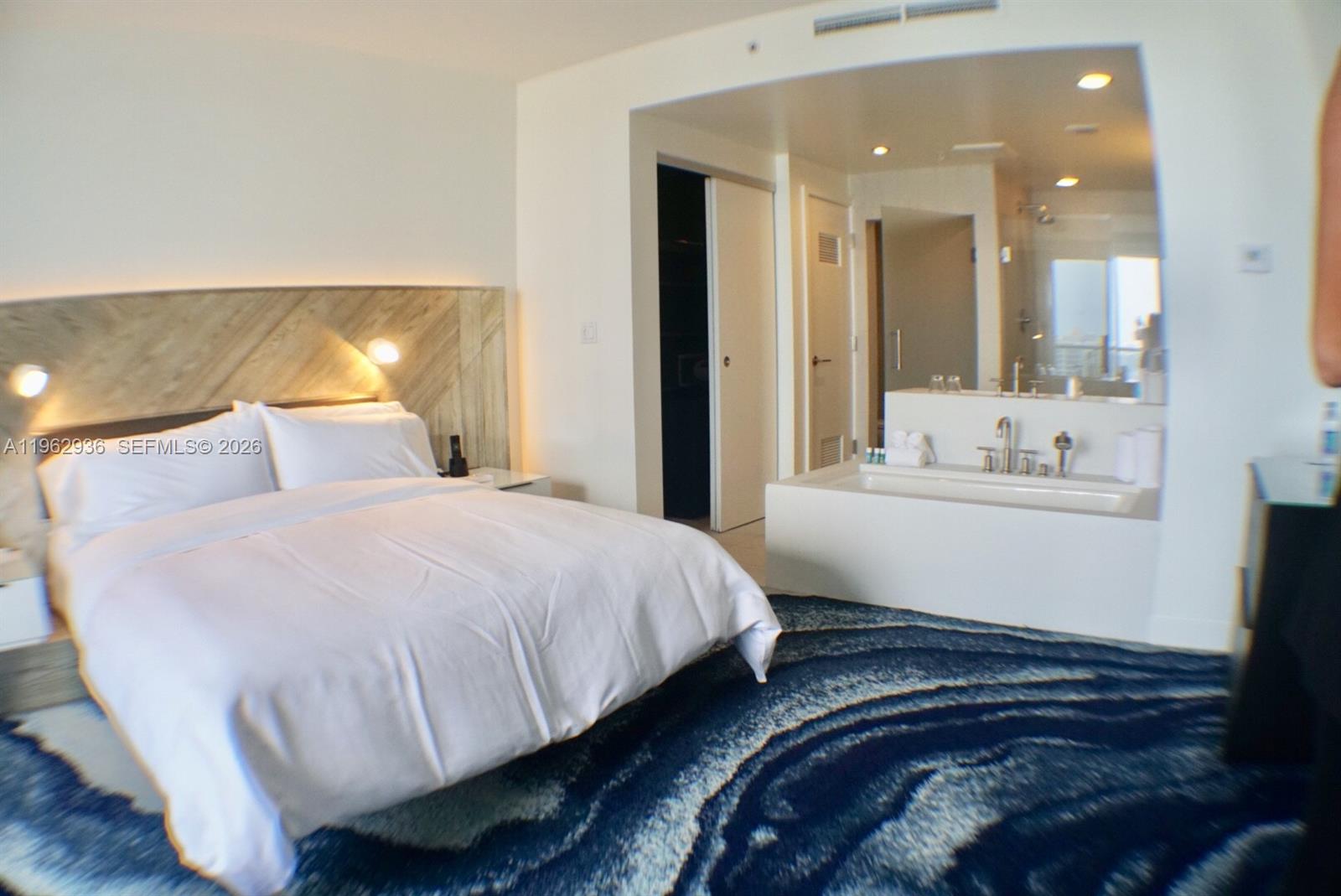 FORT LAUDERDALE RESIDENCE - Residential