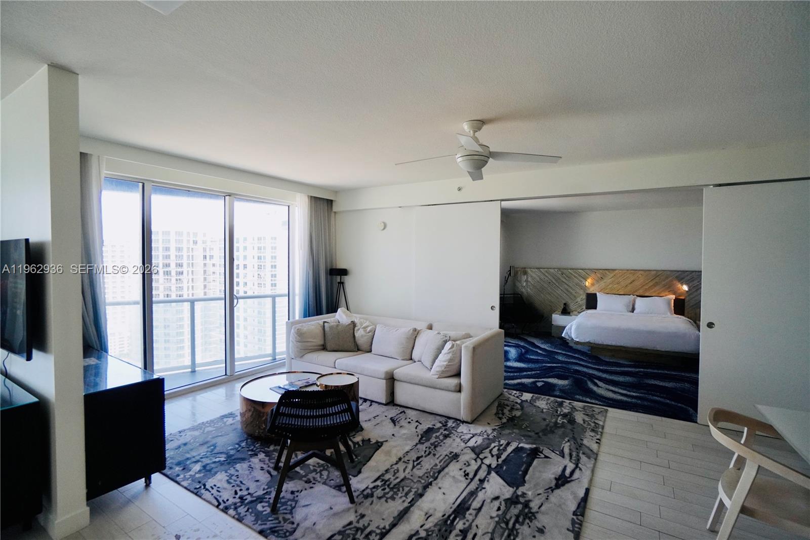 FORT LAUDERDALE RESIDENCE - Residential