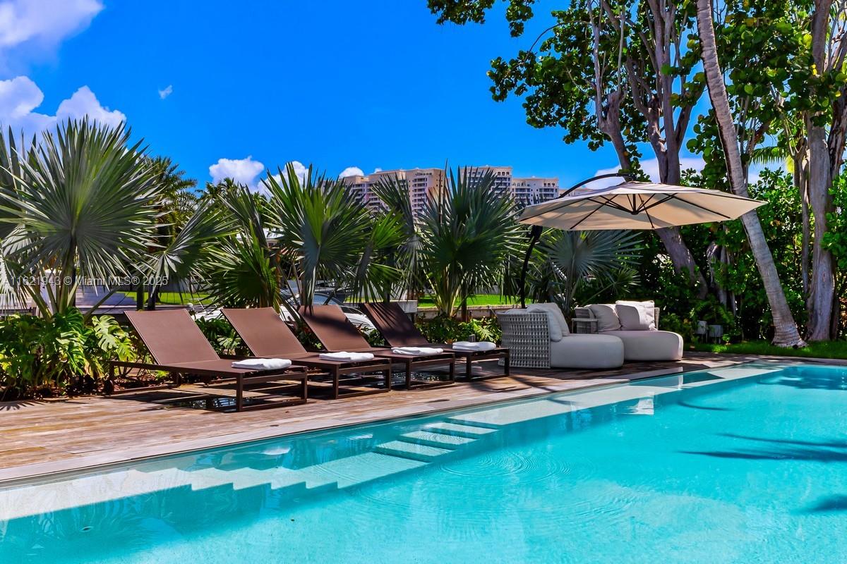 CAPE FLORIDA SUB SEC 3 - Residential