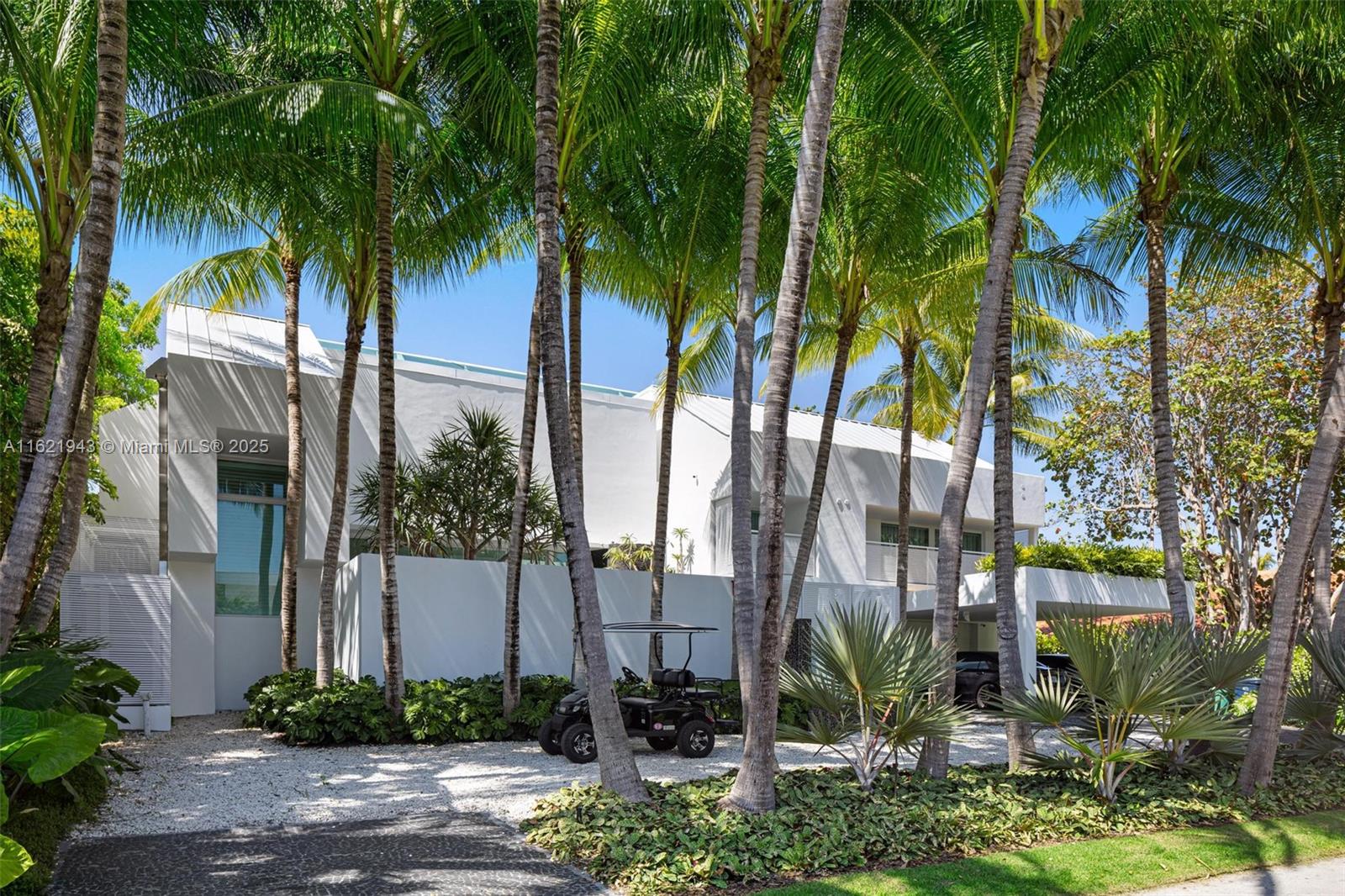 161 Cape Florida Dr