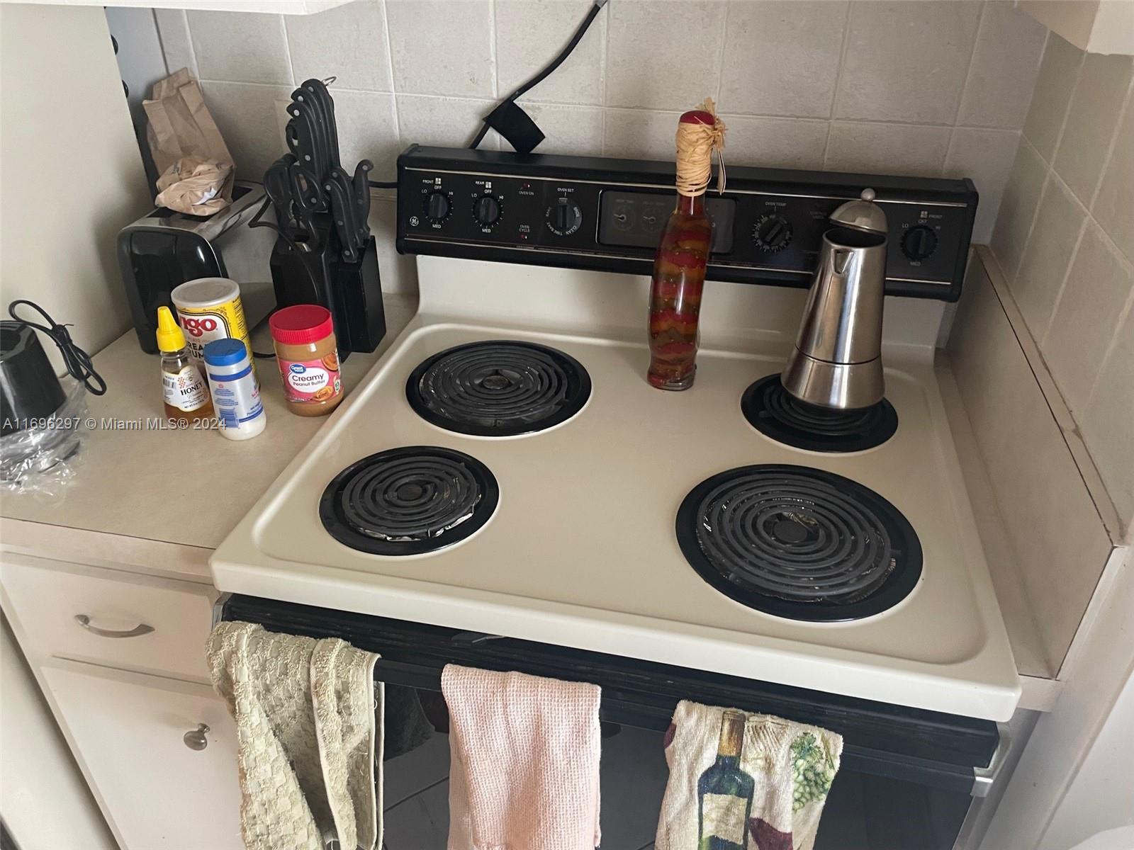 LEISUREVILLE FAIRWAY FOUR - Residential