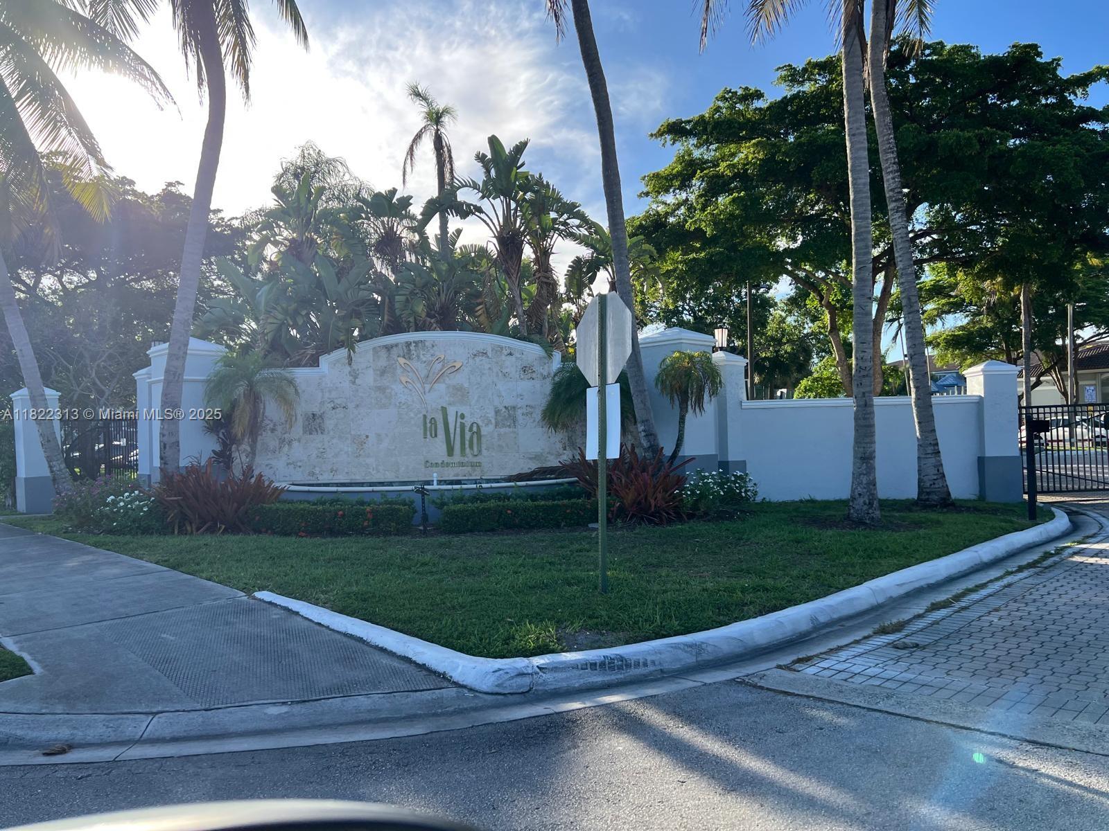 LA VIA CONDO - Residential Lease