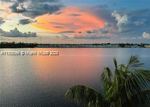1075 Ne Miami Gardens Dr 205, Miami, Broward County, Florida - 1 Bedrooms  
2 Bathrooms - 