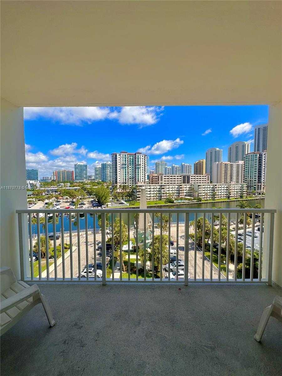 Bright and Spacious 1-Bed, 2-Bath Condo for Annual Rent – Unfurnished
Step into this beautifully light-filled apartment offering stunning Intracoastal water views from your private balcony and direct beach access just across the street.
Enjoy a calm resort-style lifestyle with top-notch amenities, including a warm pool, fitness center, tennis court, fishing area, library, billiards and card rooms, mini market, beauty salon, and lush green spaces perfect for walking or relaxing.
Ideally located just 15 minutes from Aventura Mall and 10 minutes from Bal Harbour Shops, with quick access to major roads, shopping, and dining.
Rent includes: cable, high-speed internet, and lawn maintenance.