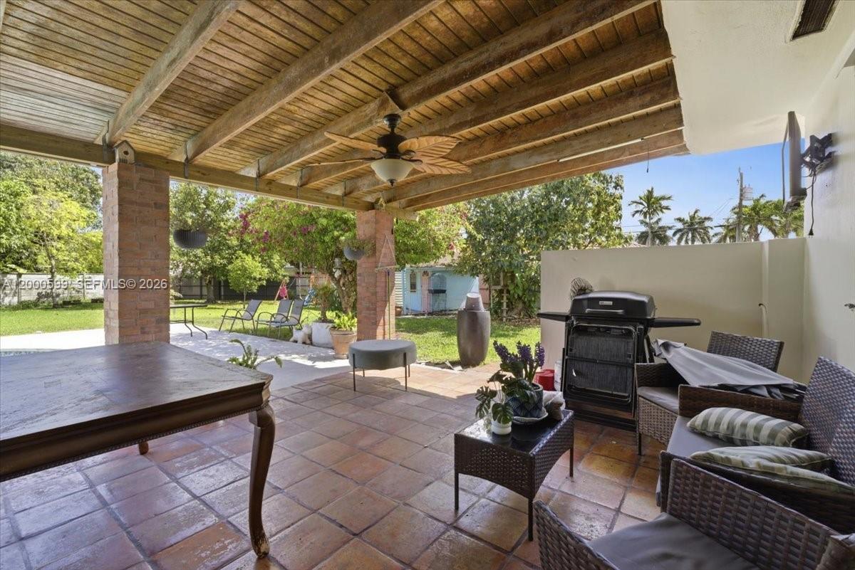 PALM SPRINGS LAKES 2ND AD - Residential