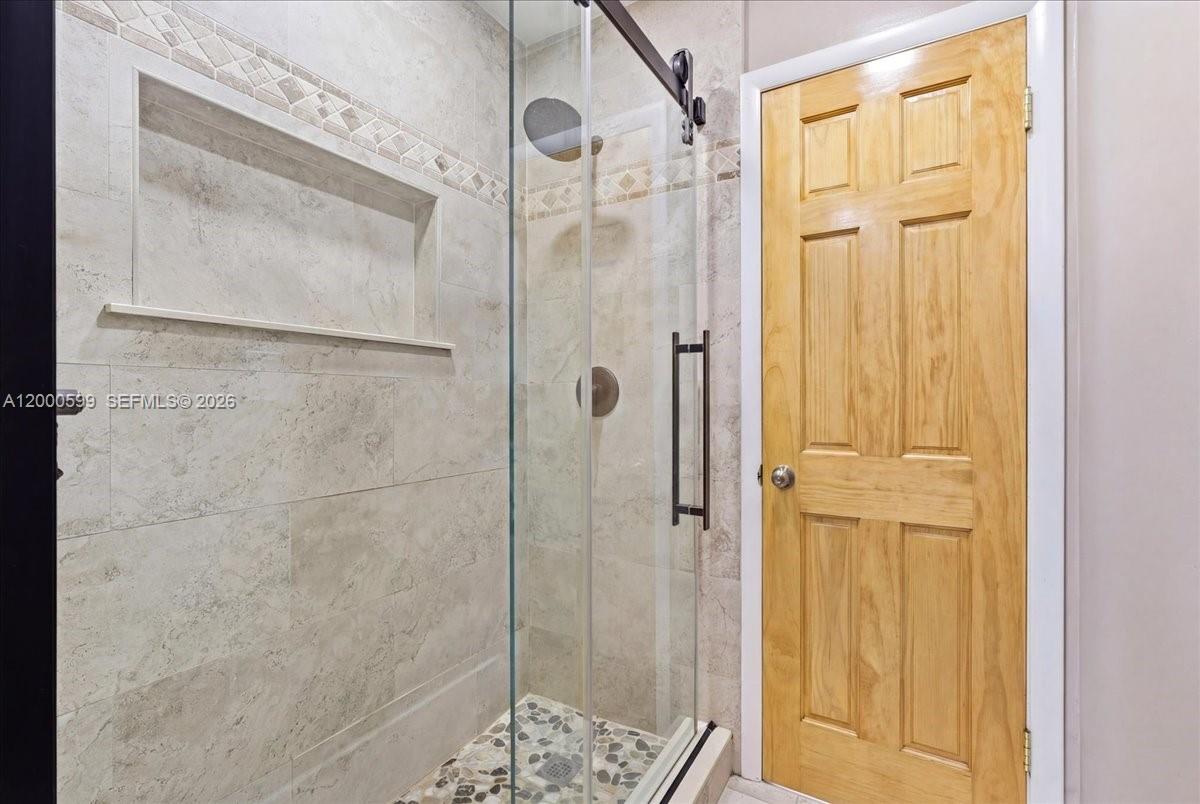 PALM SPRINGS LAKES 2ND AD - Residential