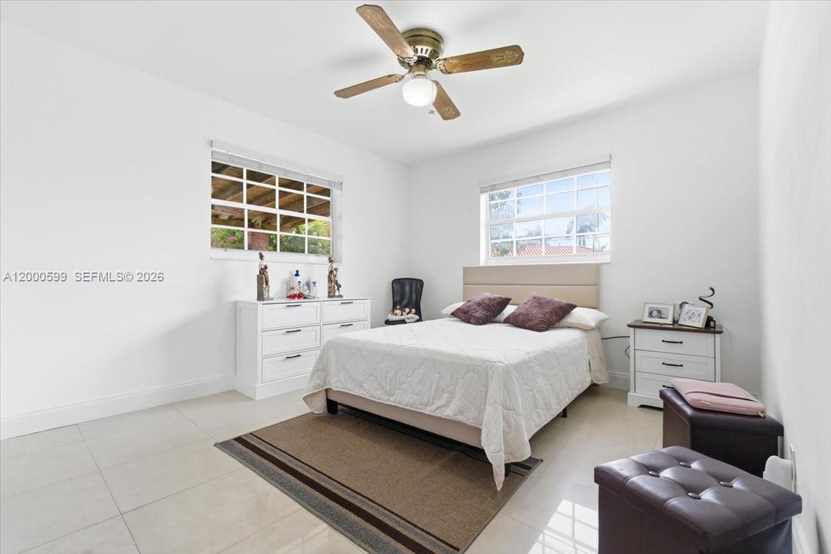 PALM SPRINGS LAKES 2ND AD - Residential