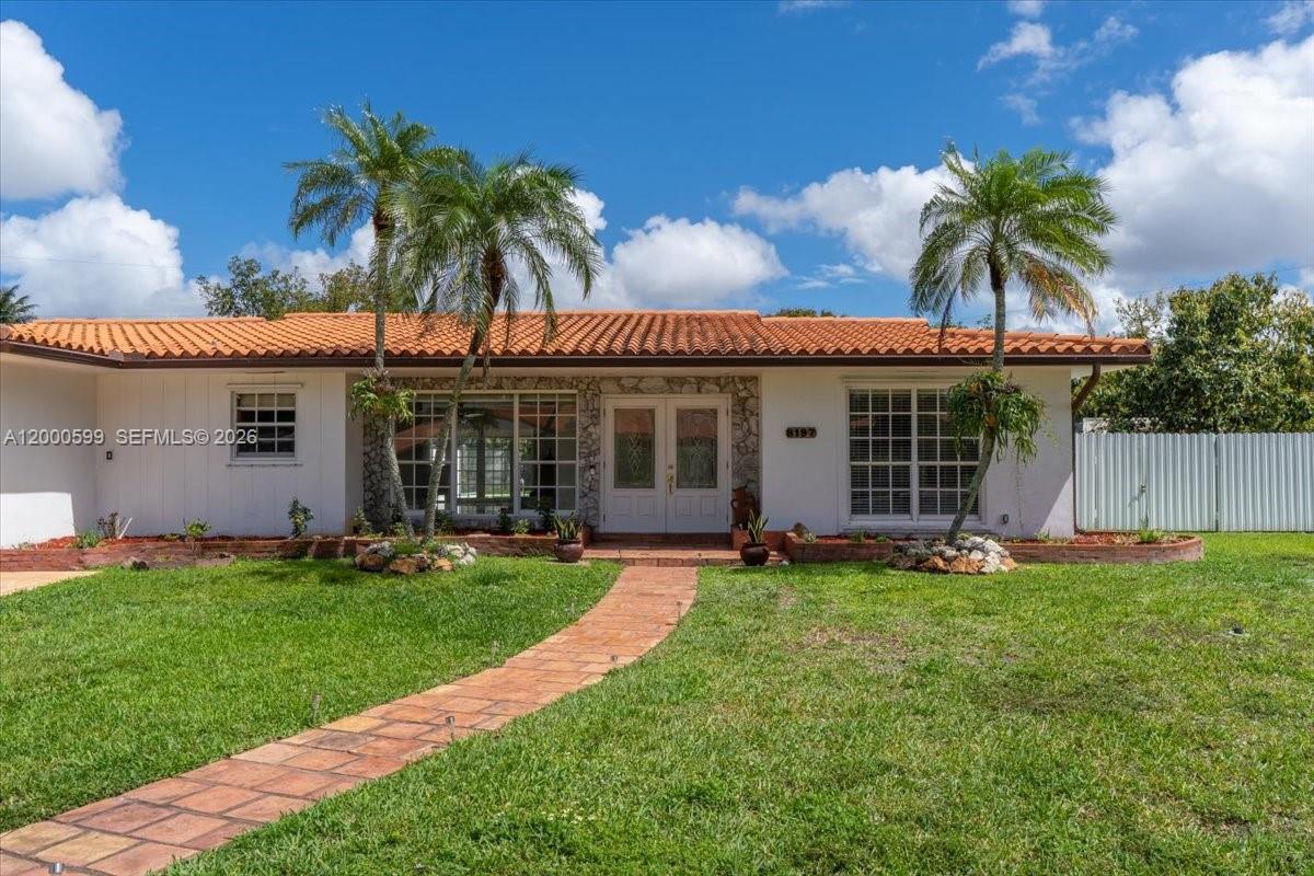 PALM SPRINGS LAKES 2ND AD - Residential