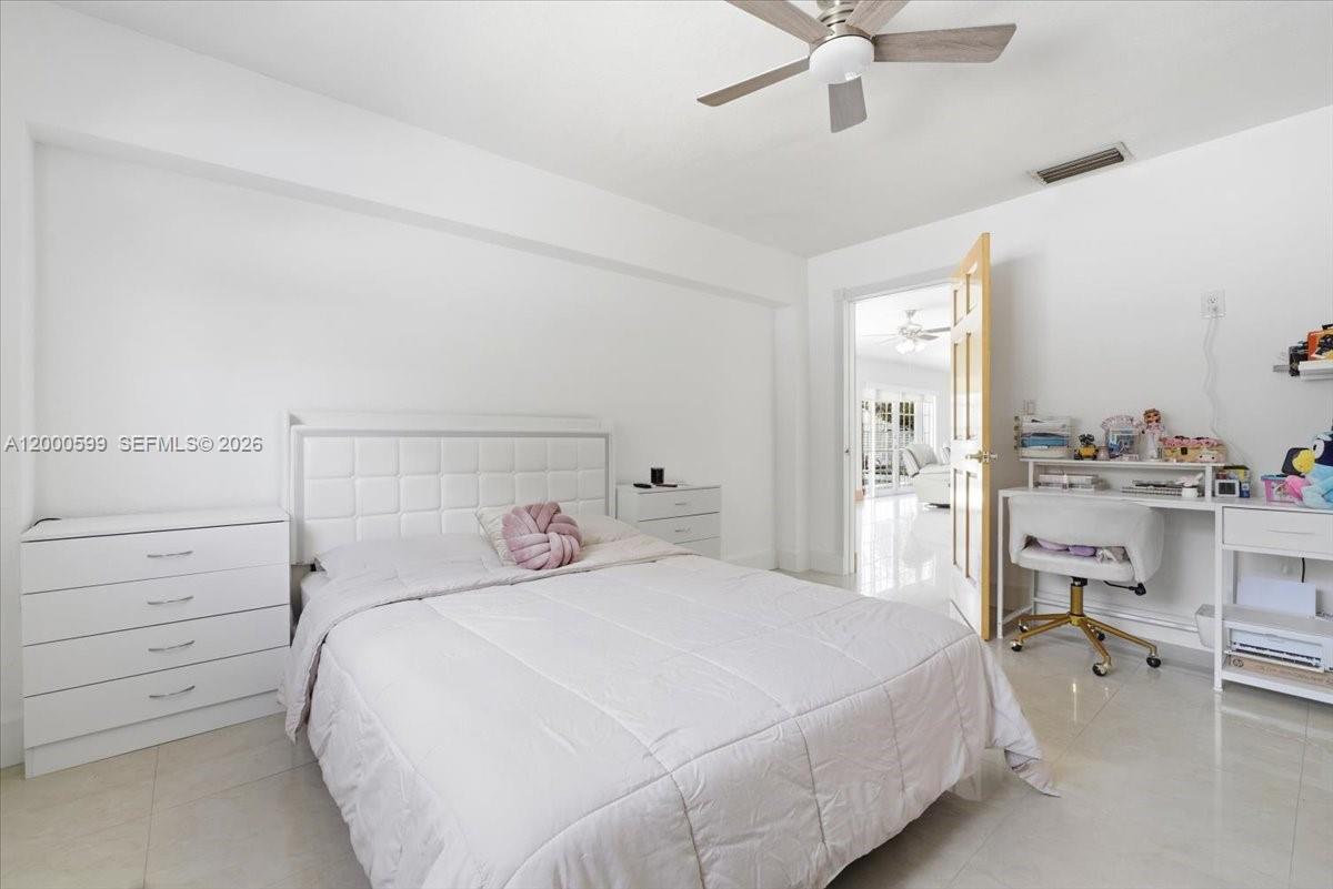 PALM SPRINGS LAKES 2ND AD - Residential