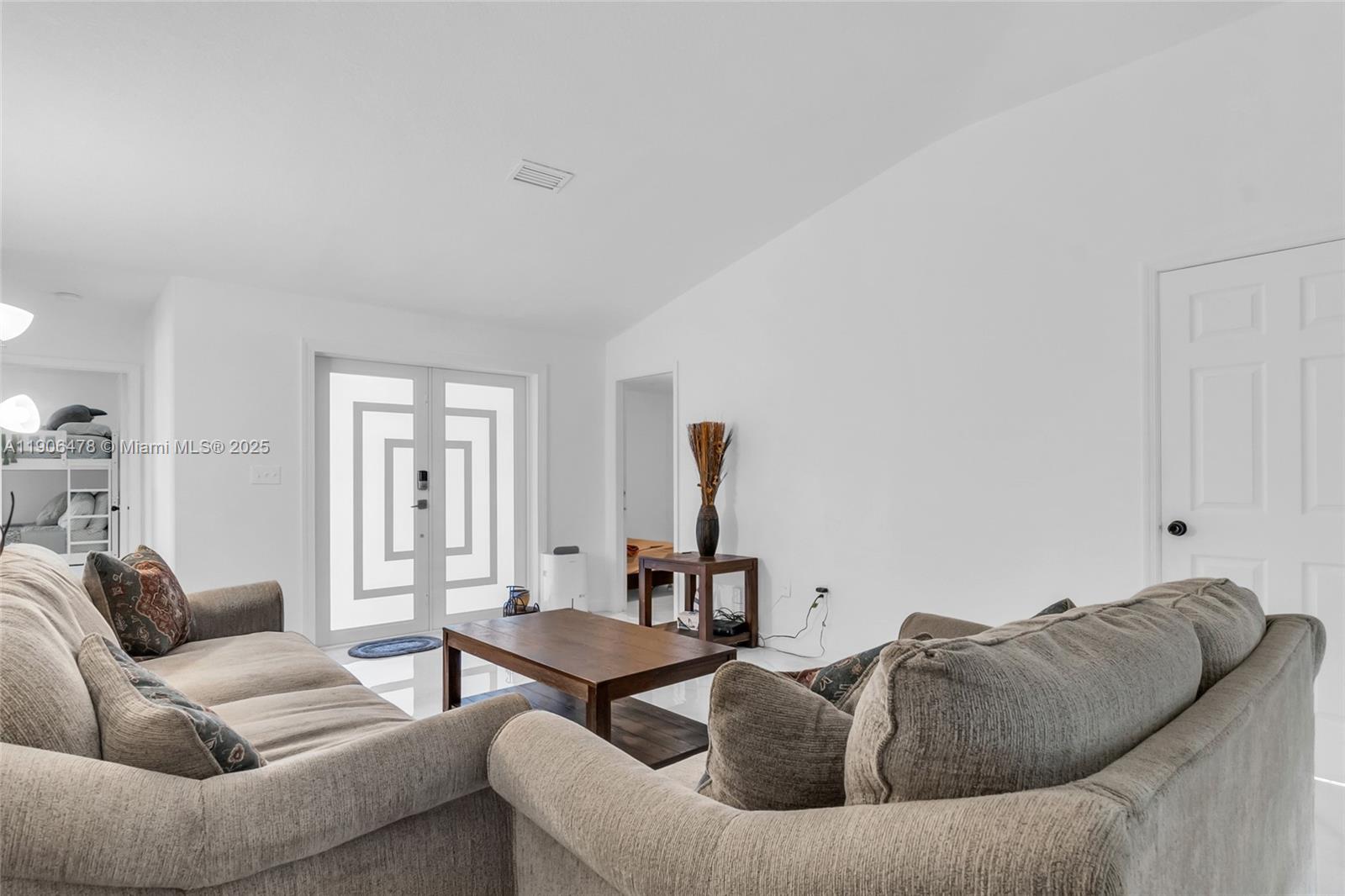 PRECIOUS HOMES AT LAKES B - Residential