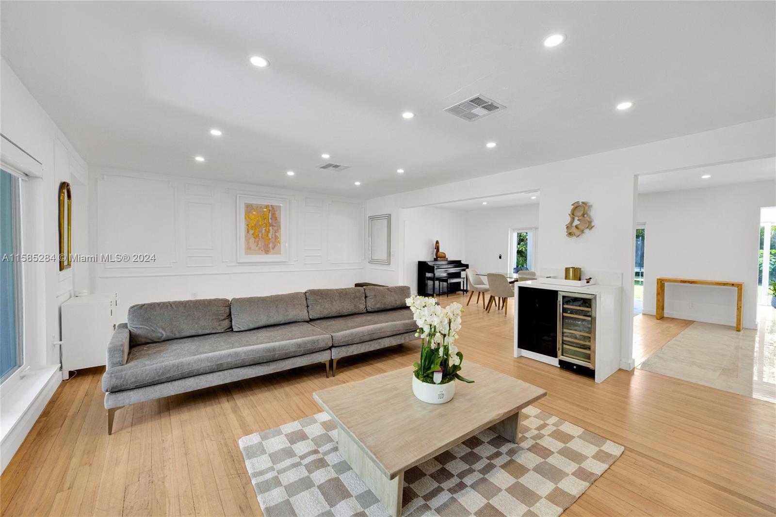 CORAL GABLES SEC E - Residential