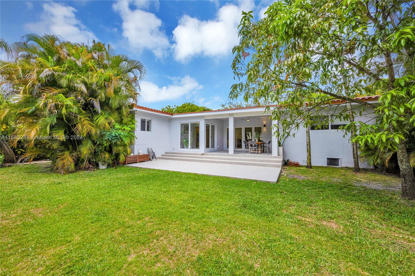 CORAL GABLES SEC E - Residential