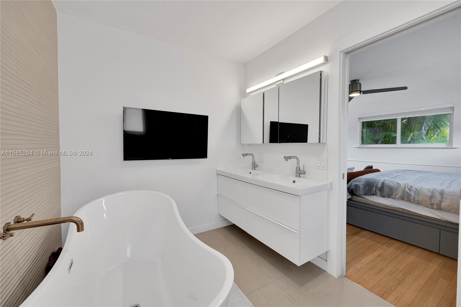 CORAL GABLES SEC E - Residential