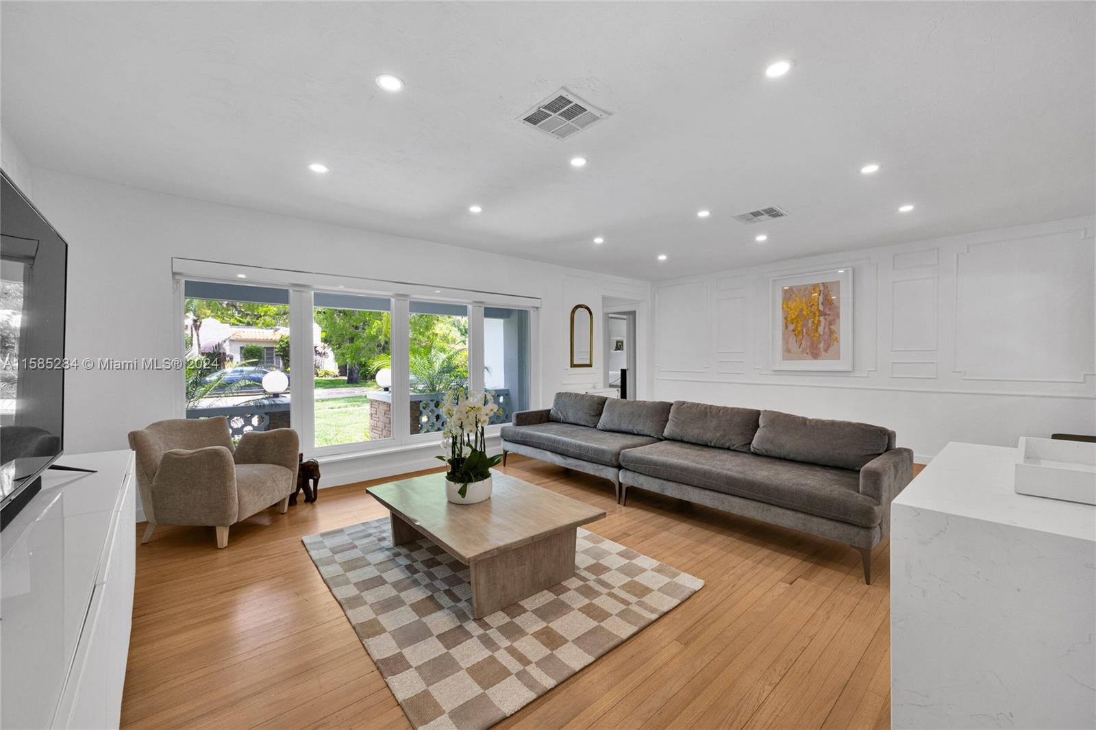 CORAL GABLES SEC E - Residential