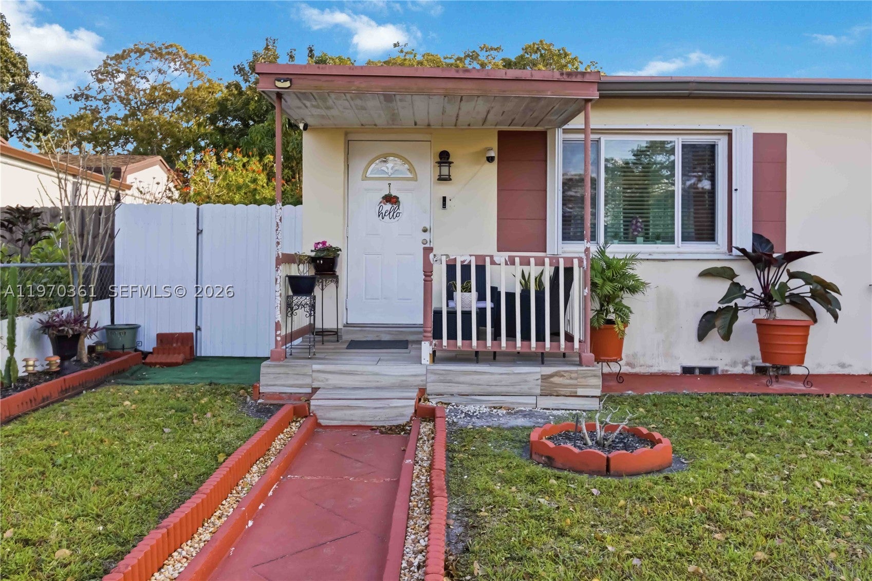 380 NW 133rd St, North Miami FL 33168