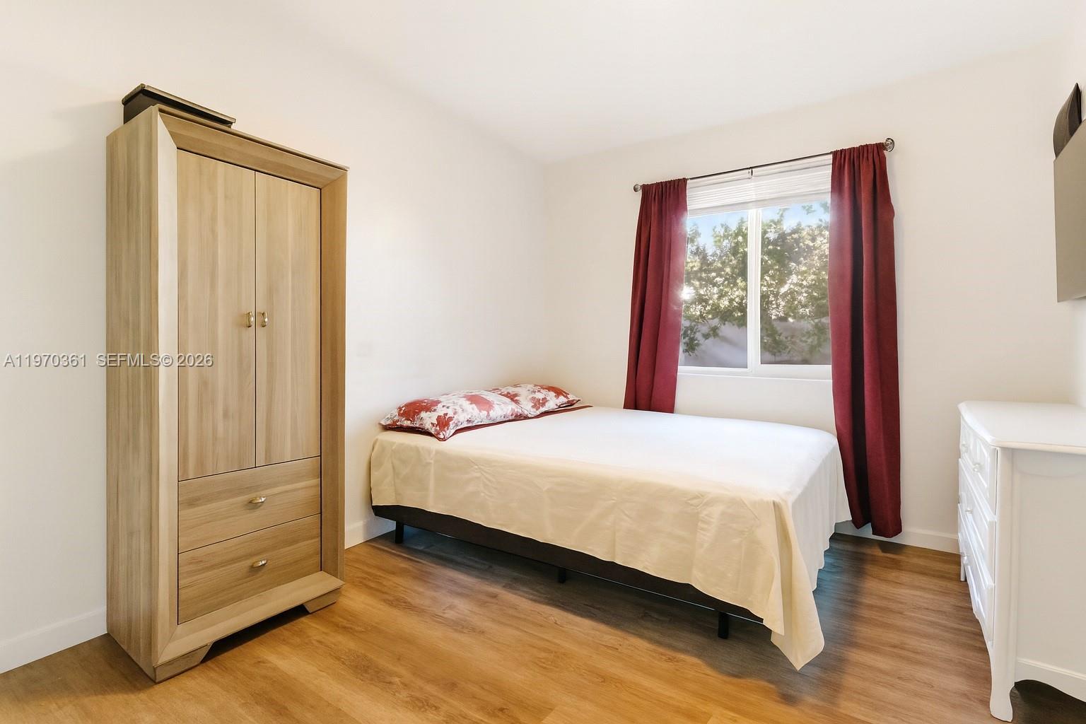 OVERBROOK SHORES - Residential