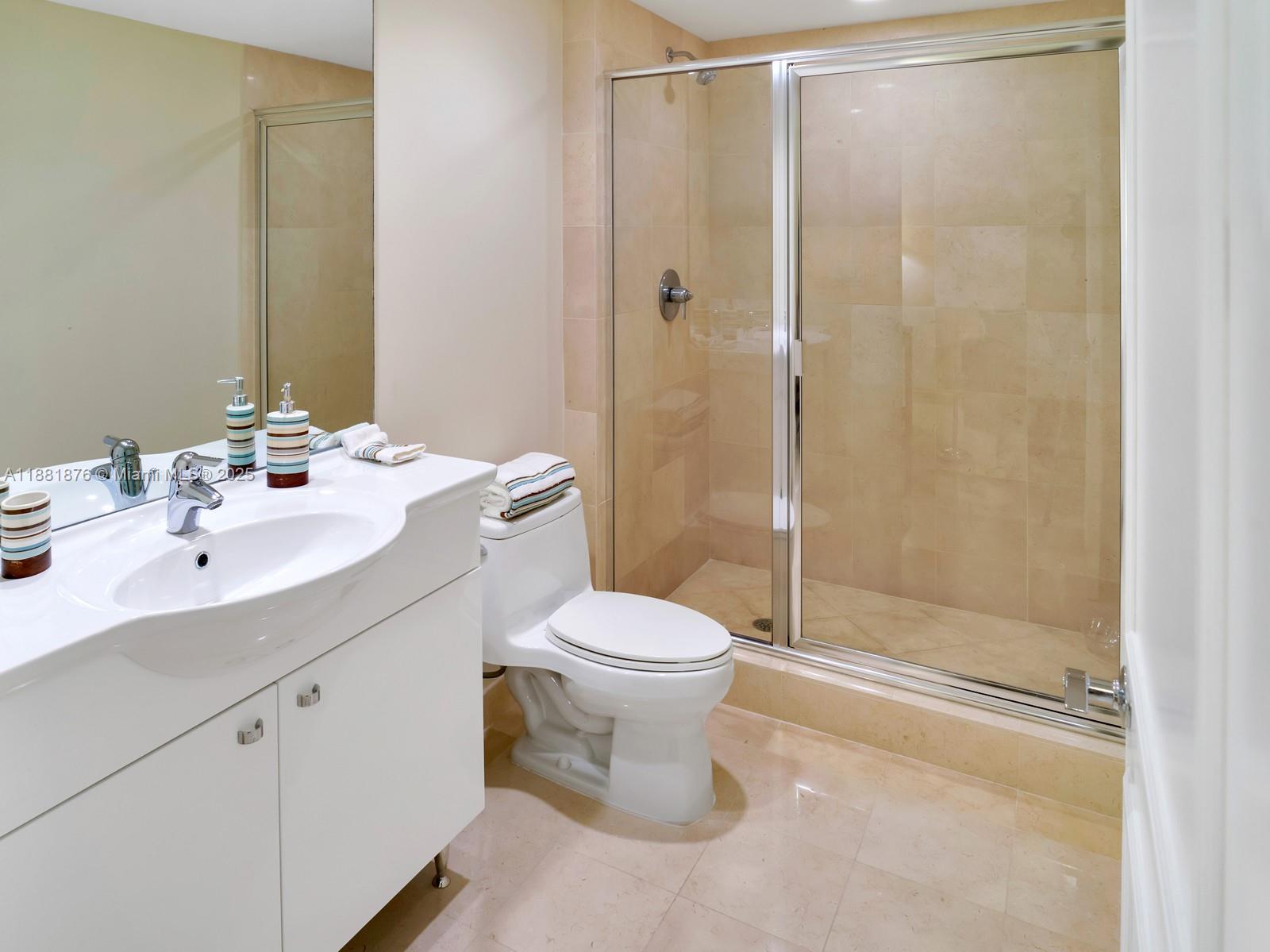BEACH CLUB CONDO - Residential Lease