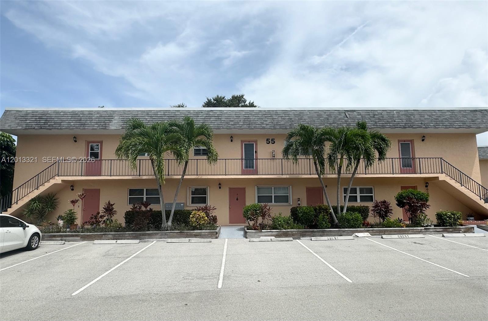 KINGSWOOD CONDO - Residential Lease