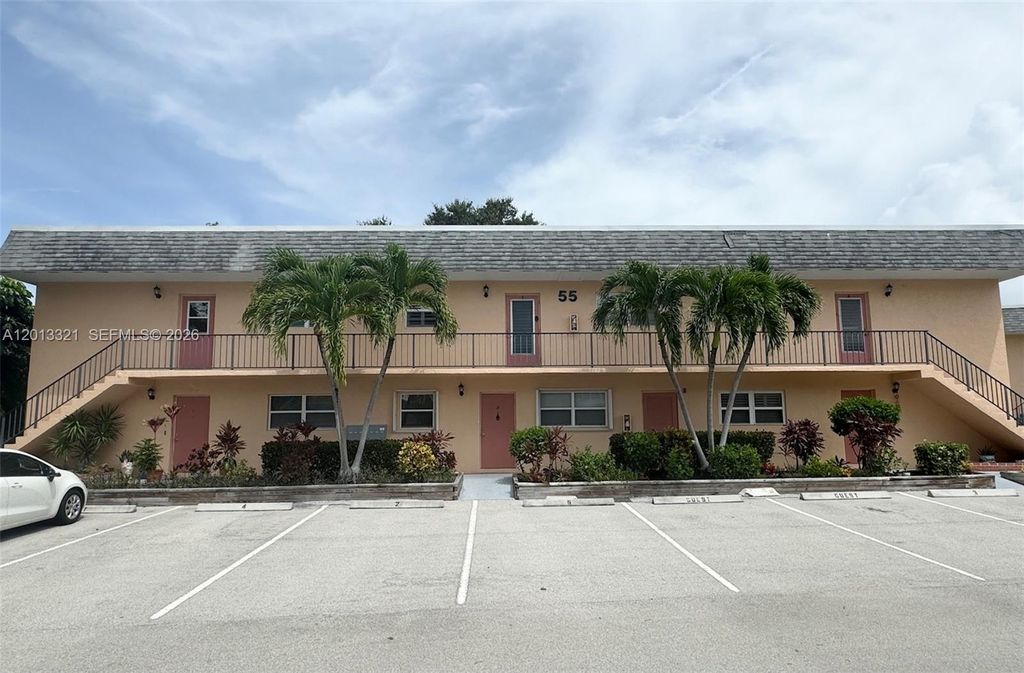 Photo of 2950 SE Ocean Blvd #555, Stuart, FL 34996 (MLS # A12013321)