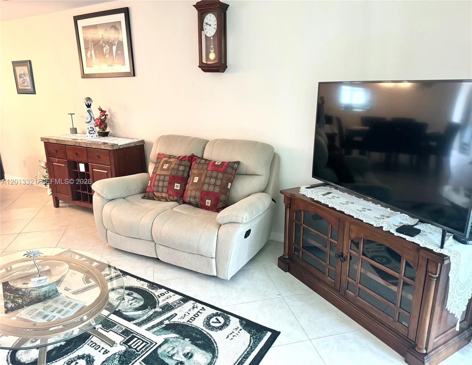 KINGSWOOD CONDO - Residential Lease