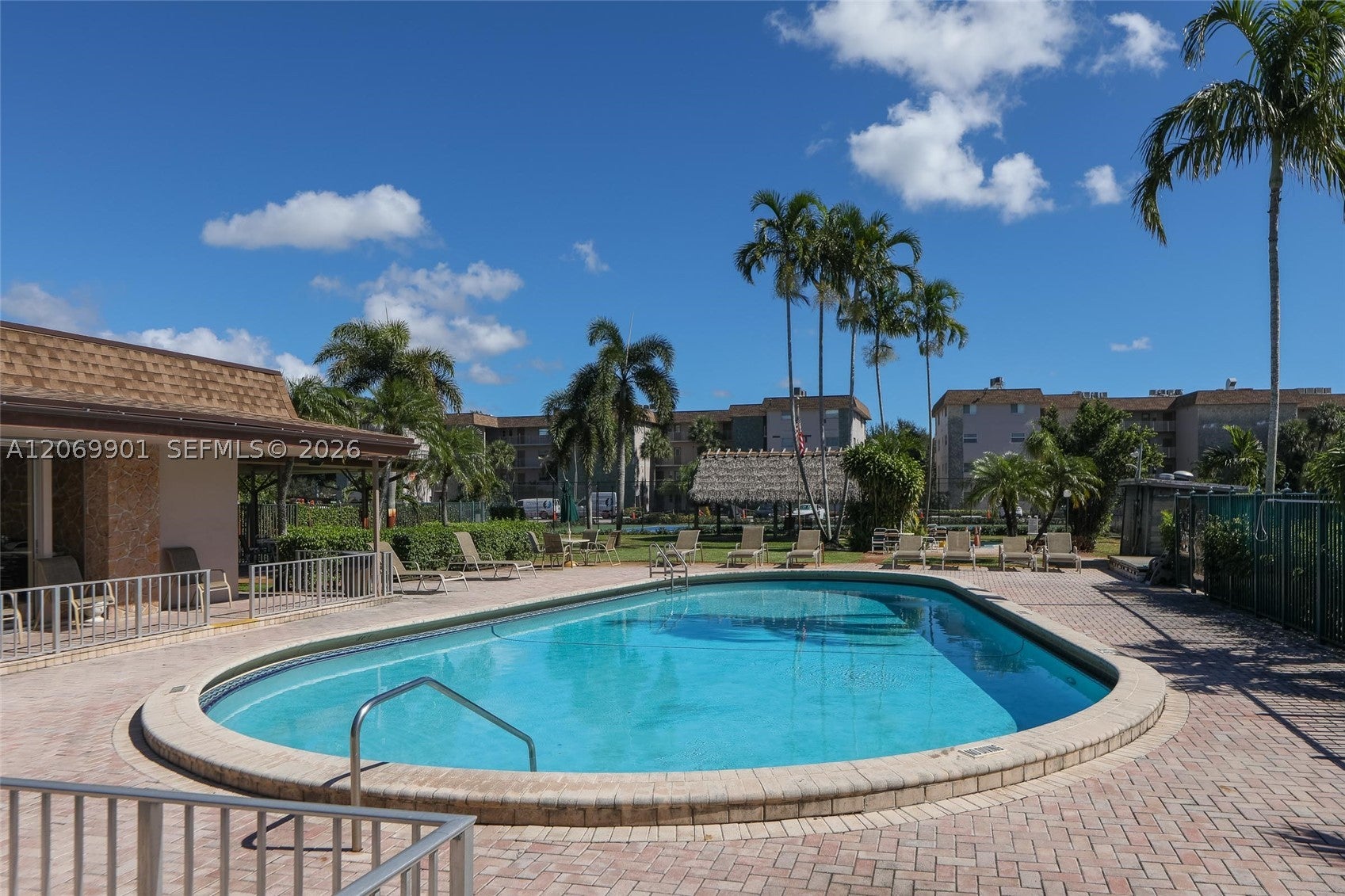 8141 SW 24th Ct 406, Davie FL 33324