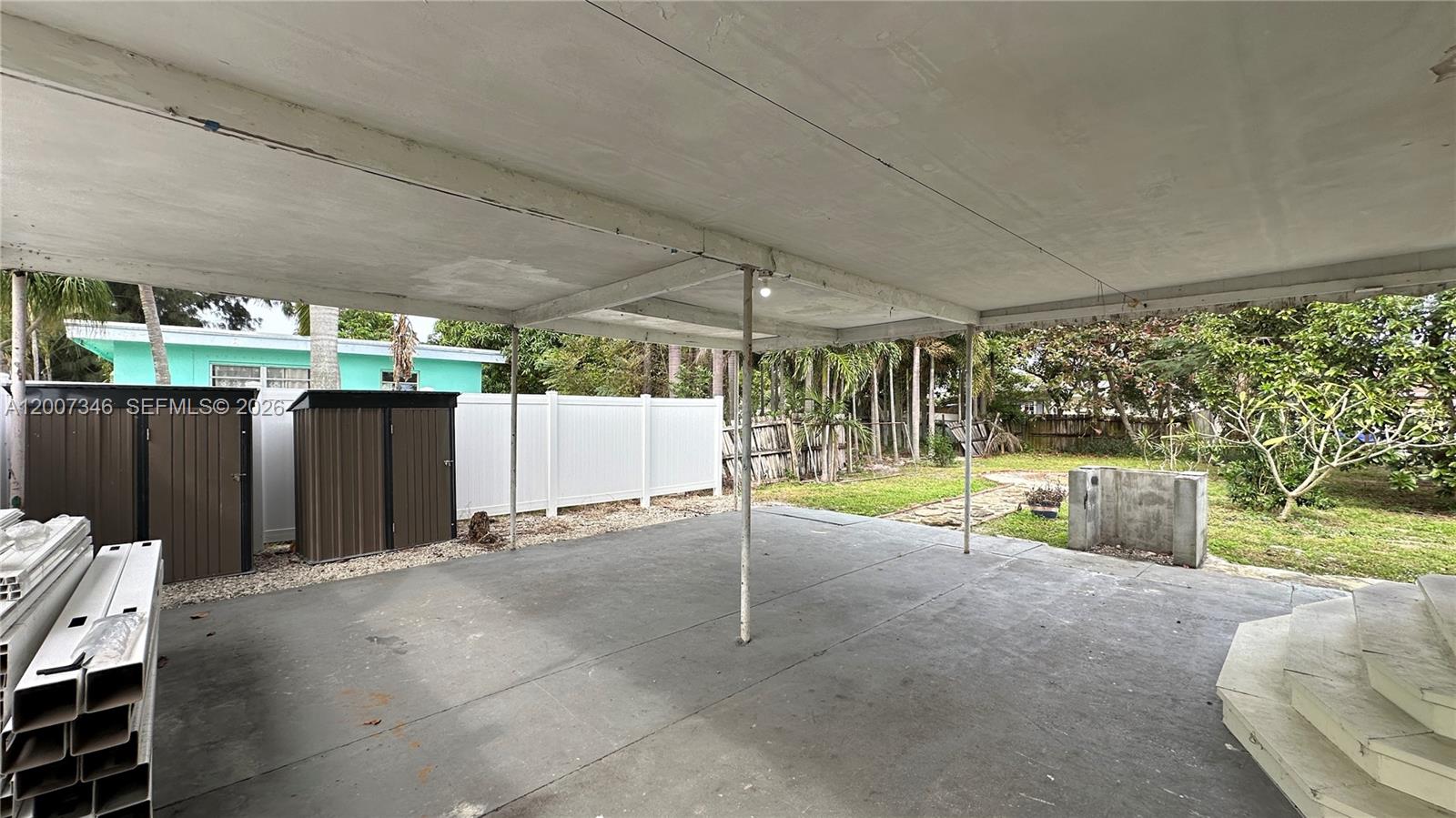 BOWERS PARK - Residential