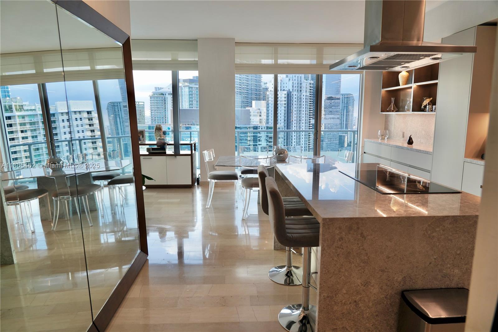 1300 Brickell Bay Dr 3701