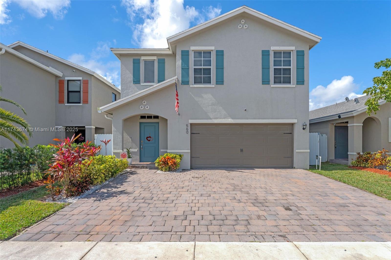 Beautifully maintained two-story single-family home located in the Baywood Community. Home features 5-bedrooms, 3 full bathrooms with one of each conveniently located on the first-floor level. First floor offers an open concept floor plan with a seamless flow between living, dinning and kitchen area. Perfect for entertaining. Second floor offers a spacious loft area, laundry room and split floor plan between master and other three bedrooms. Home offers a two-car garage and a completely fenced lot with access from the side of the home. Spacious backyard features an aluminum terrace built to code with permit under paved flooring.
Community conveniently located near outlet-mall, restaurants, and right off Florida's turnpike. This home is a MUST see with MOTIVATED SELLERS!