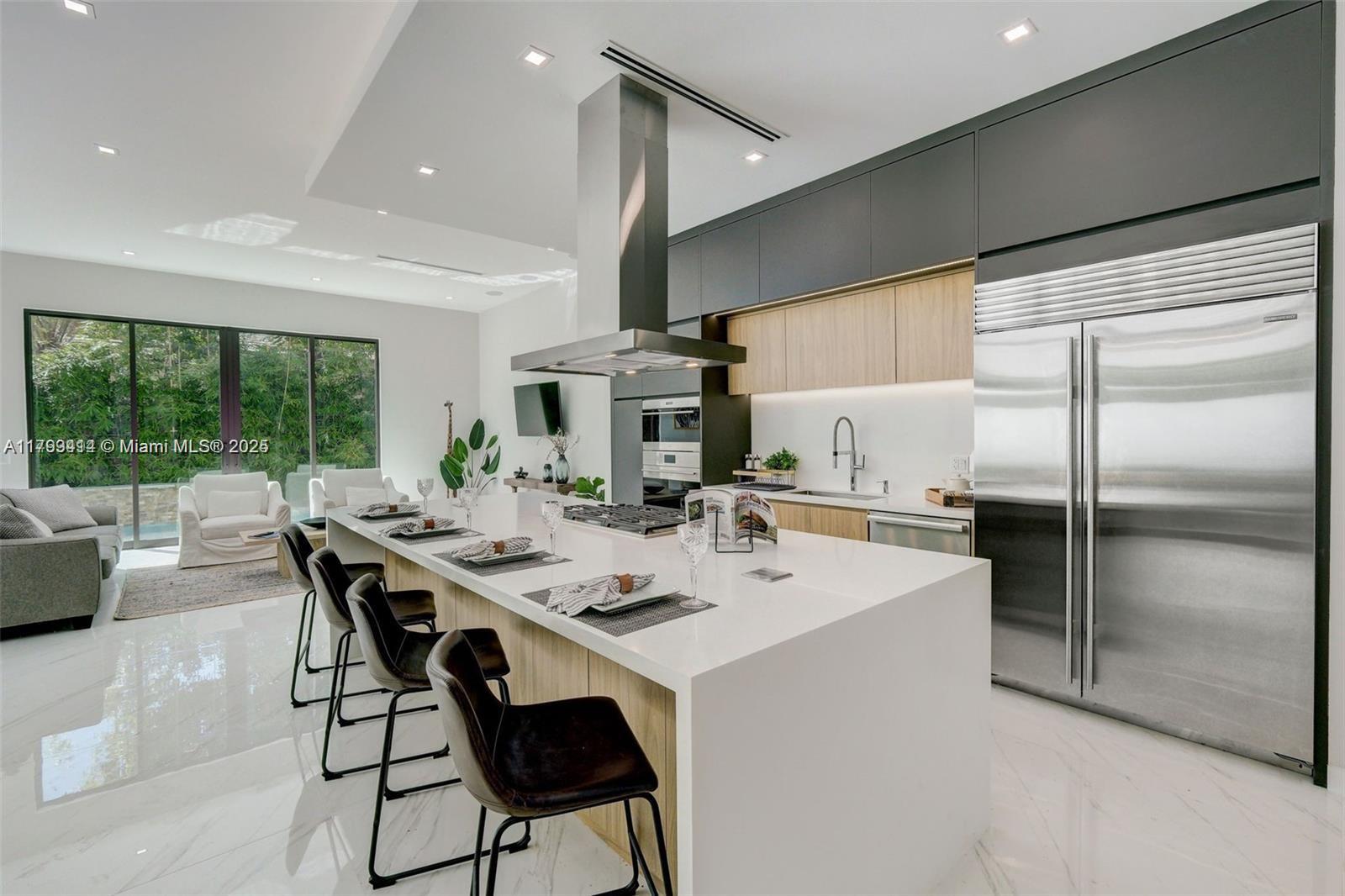 SUNSHINE FRUITS CO - Residential