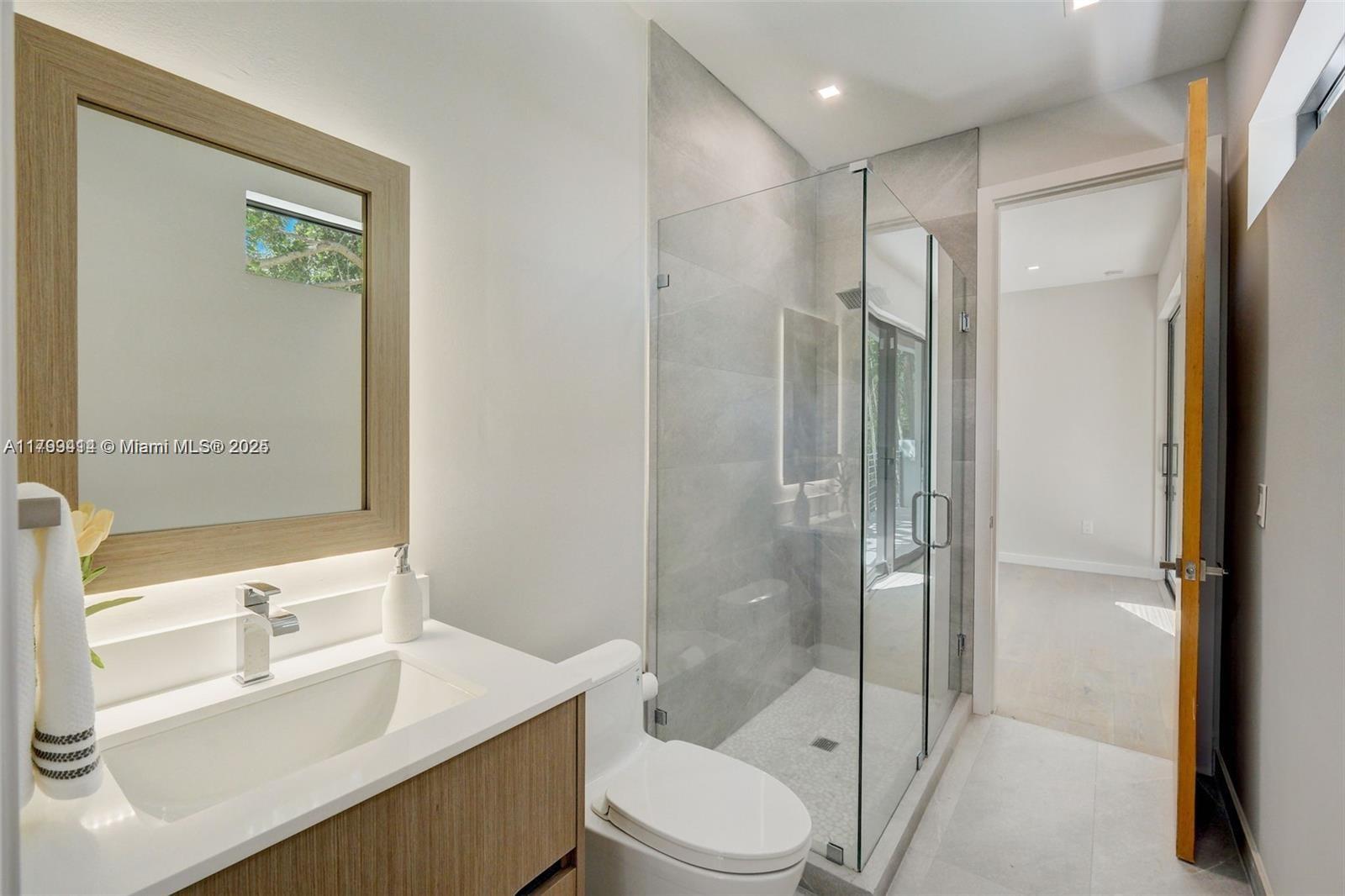 SUNSHINE FRUITS CO - Residential
