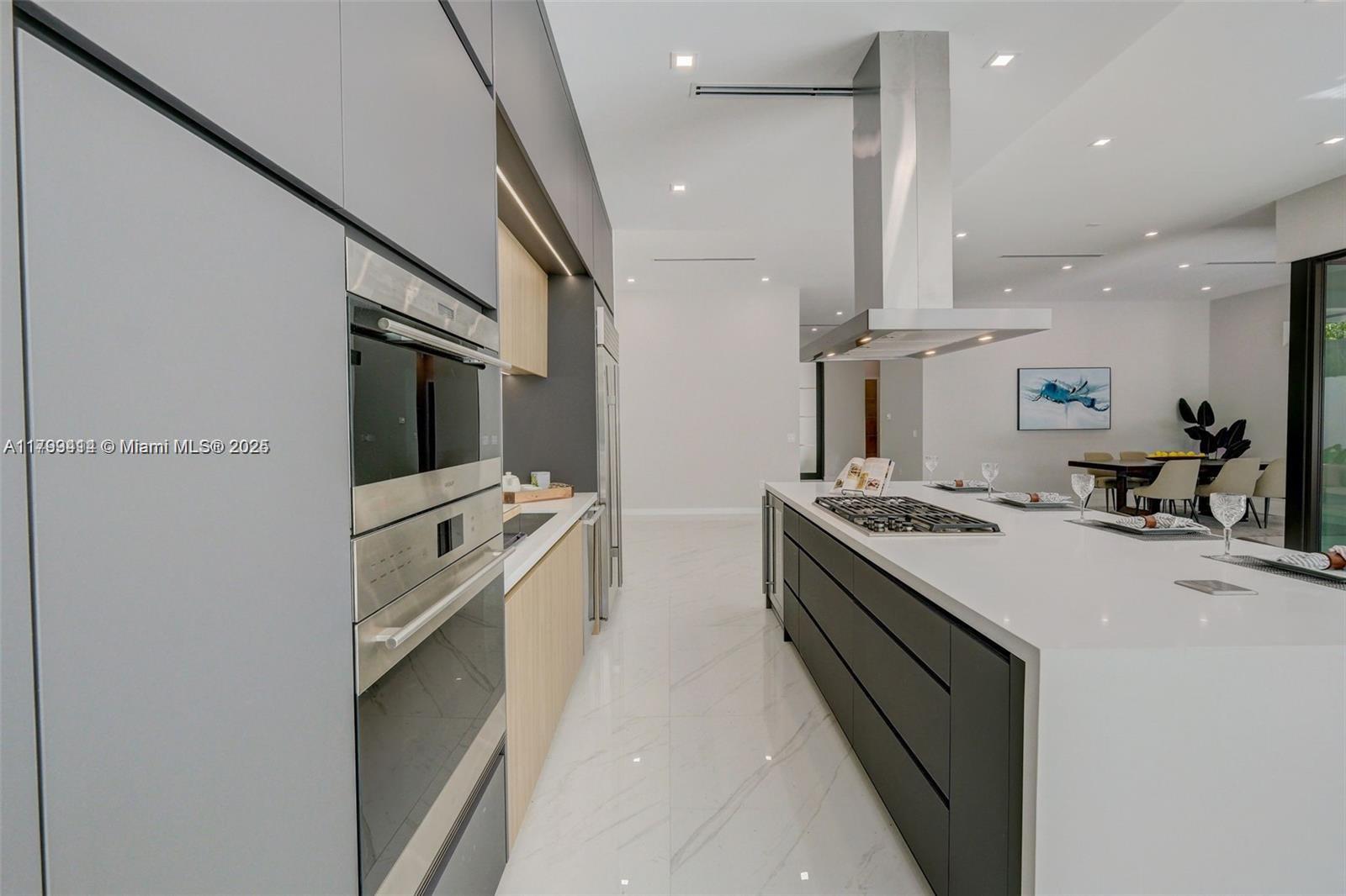 SUNSHINE FRUITS CO - Residential